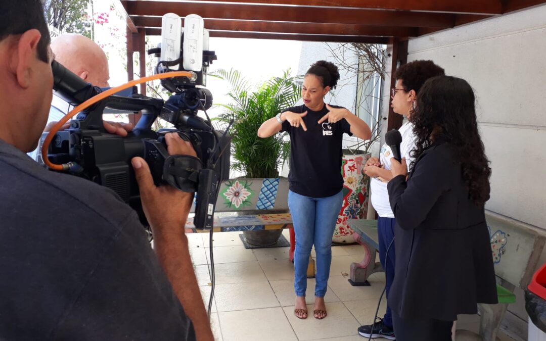 A divulgação do V Encontro Comemorativo do Dia Nacional do Surdo segue a todo vapor!